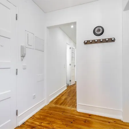 Whome Hideaway Family #2