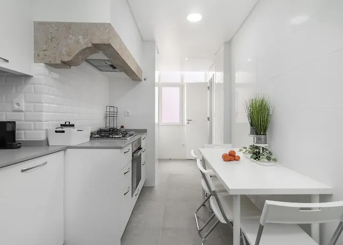 Whome Hideaway Family #2